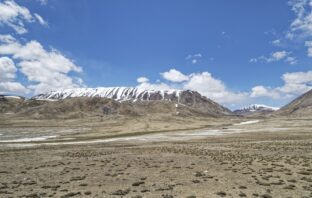 Jelajahi Jalur Pamir yang Indah di Tajikistan